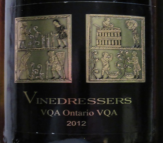 Video Review: Pelee Island 2012 Vinedressers Chardonnay