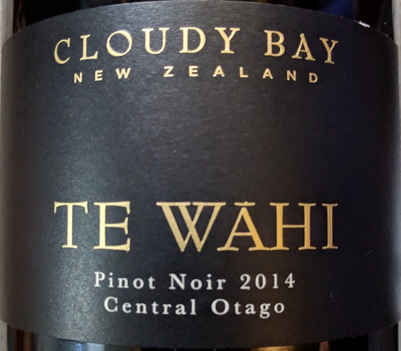 Video Review : Cloudy Bay 2014 Te Wahi Pinot Noir (New Zealand)