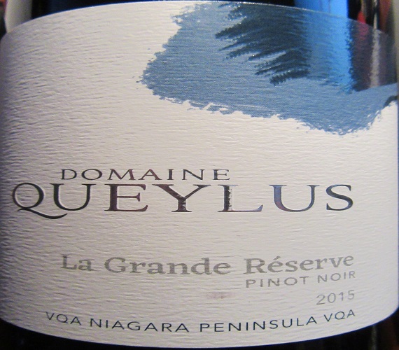Video Review : Domaine Queylus 2015 Pinot Noir La Grande Reserve