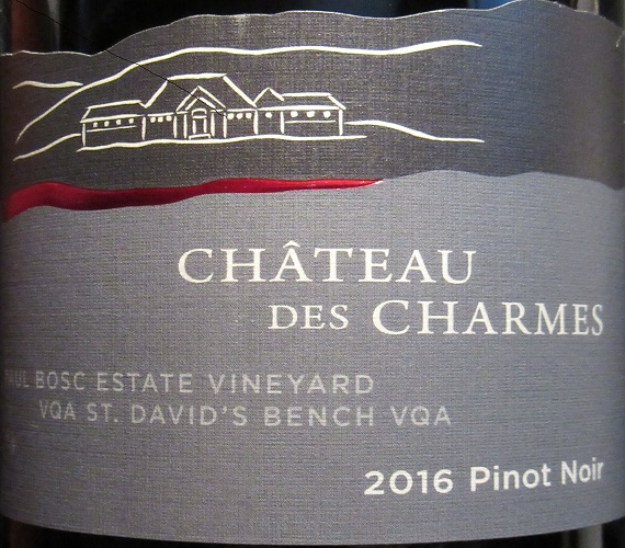 Video Review : Chateau des Charmes 2016 Pinot Noir, Paul Bosc Estate