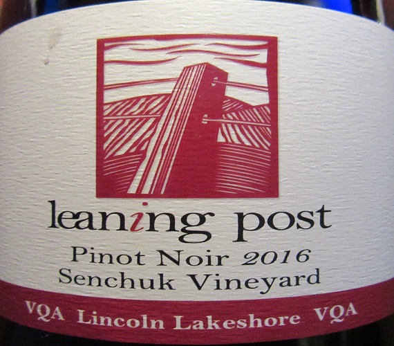Video Review : Leaning Post 2016 Pinot Noir, Senchuk Vineyard