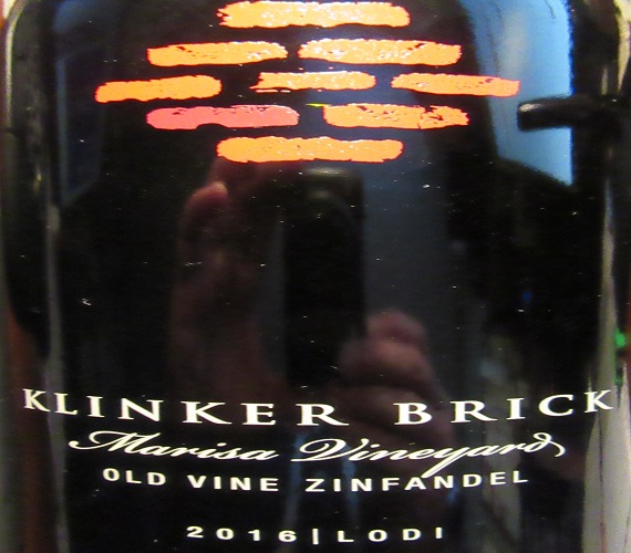 Video Review : Klinker Brick 2016 Old Vine Zinfandel, Marisa Vineyard (California)