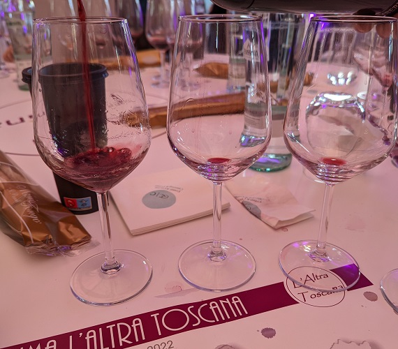 L’Altra Toscana : Wines of Cortona DOC