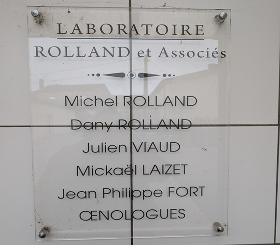 Bordeaux 2025 : The Tasting at Laboratoire Rolland